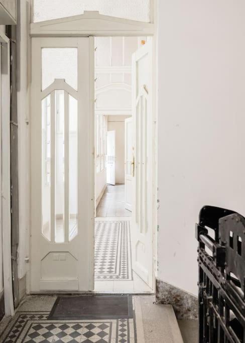 Klarahome Apartment บูดาเปสต์ ภายนอก รูปภาพ