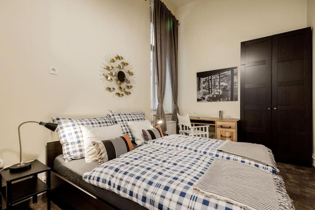 Klarahome Apartment บูดาเปสต์ ภายนอก รูปภาพ